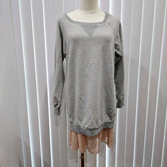 BCBGeneration ✦ Gray Sweatshirt Dress ✦ Peach Sheer Slip Layered Hem Sz S EUC - Picture 2 of 16